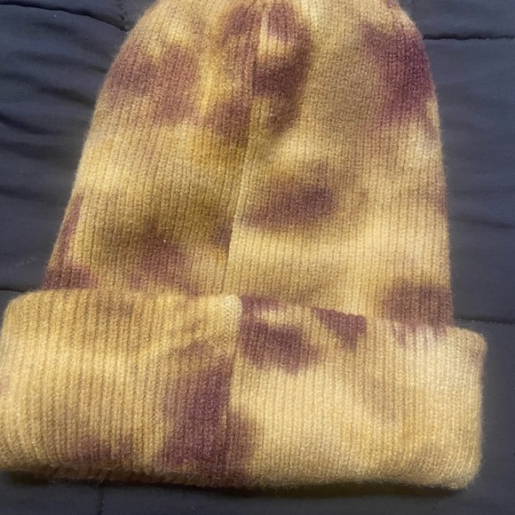 CC exclusive yellow and purple tie dye - Picture 2 of 2